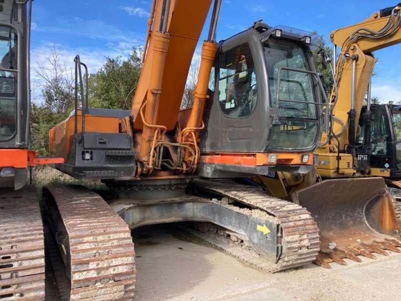 Hitachi CAMELEON ZX330LC - Kettenbagger: das Bild 2 Hitachi CAMELEON ZX330LC - Kettenbagger: das Bild 2
