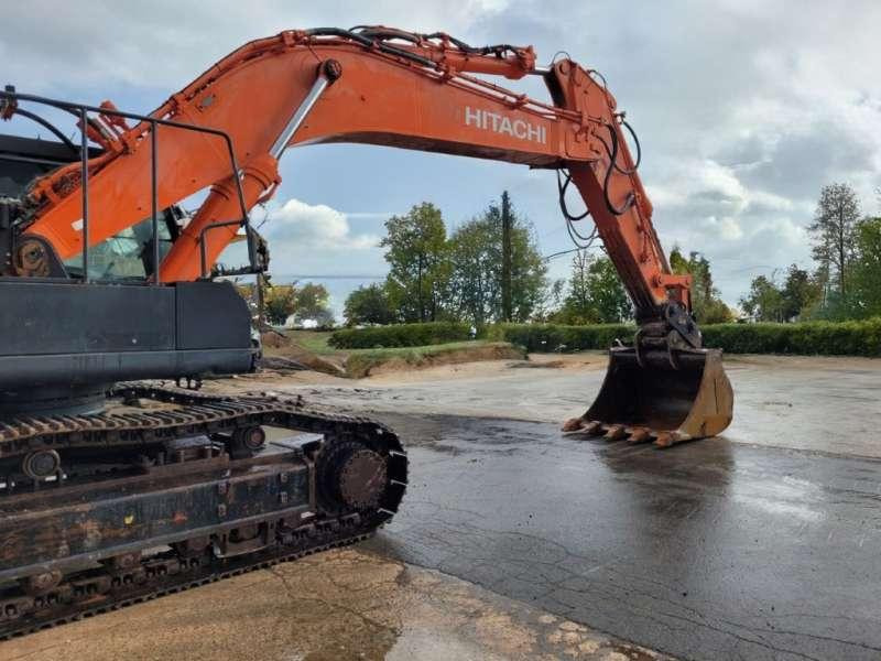 Kettenbagger Hitachi ZX490LCH: das Bild 9