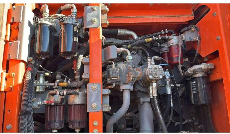 Kettenbagger Hitachi ZX490LCH: das Bild 23