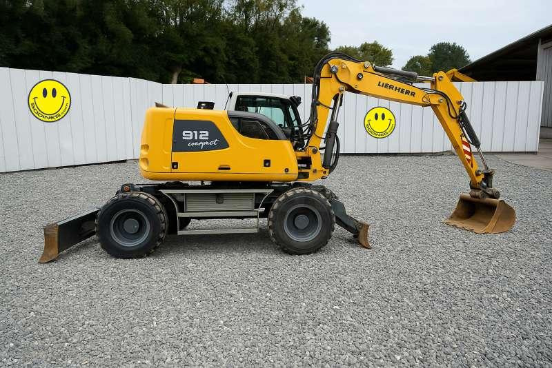 Liebherr A912 COMPACT - Mobilbagger: das Bild 1 Liebherr A912 COMPACT - Mobilbagger: das Bild 1