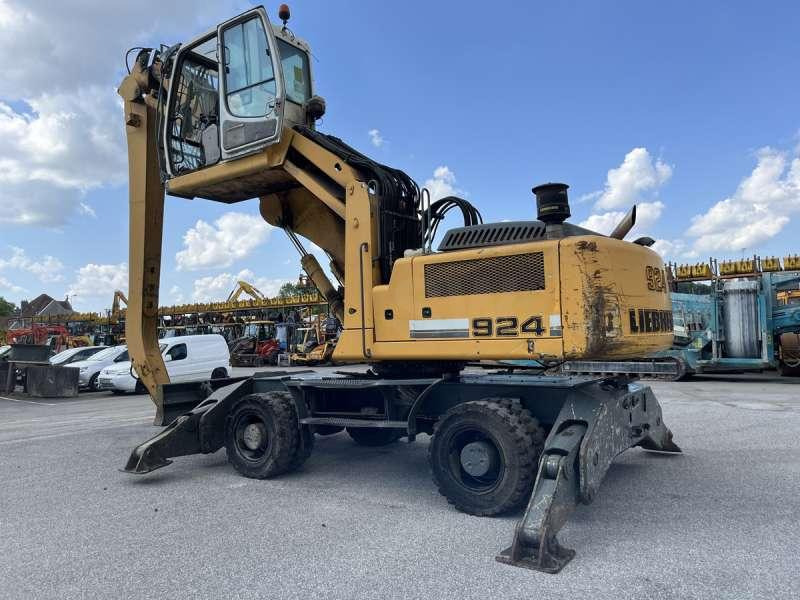 Liebherr A924C LITRONIC - Umschlagbagger: das Bild 3 Liebherr A924C LITRONIC - Umschlagbagger: das Bild 3
