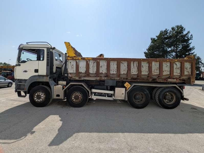 MAN TGA 35.440 8X4 - Abrollkipper: das Bild 4 MAN TGA 35.440 8X4 - Abrollkipper: das Bild 4