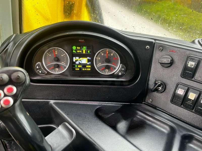 MENZI MUCK M325 - Schreitbagger: das Bild 4 MENZI MUCK M325 - Schreitbagger: das Bild 4