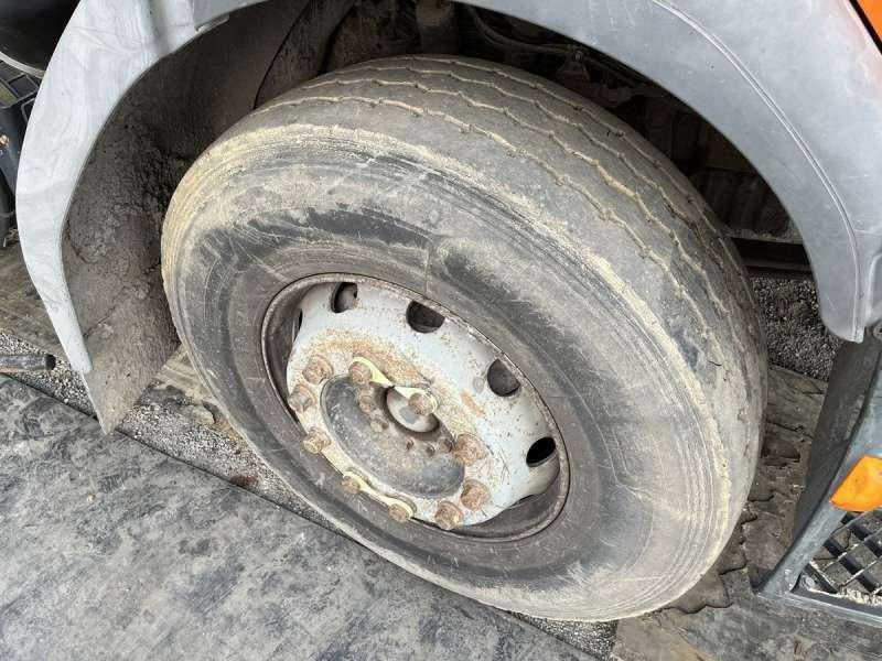 Abrollkipper Renault PREMIUM 370-26 AVEC BOUILLE ACMAR: das Bild 11 Abrollkipper Renault PREMIUM 370-26 AVEC BOUILLE ACMAR: das Bild 11