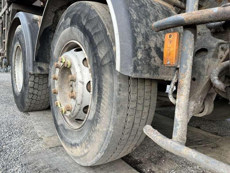 Abrollkipper Renault PREMIUM 370-26 AVEC BOUILLE ACMAR: das Bild 12 Abrollkipper Renault PREMIUM 370-26 AVEC BOUILLE ACMAR: das Bild 12