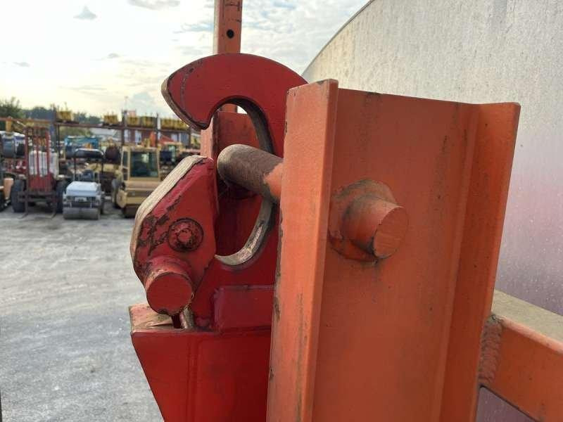 Abrollkipper Renault PREMIUM 370-26 AVEC BOUILLE ACMAR: das Bild 43 Abrollkipper Renault PREMIUM 370-26 AVEC BOUILLE ACMAR: das Bild 43