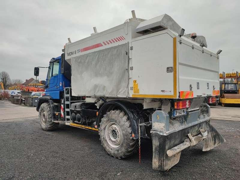 Unimog UNIMOG U500 - Düngetechnik: das Bild 5 Unimog UNIMOG U500 - Düngetechnik: das Bild 5