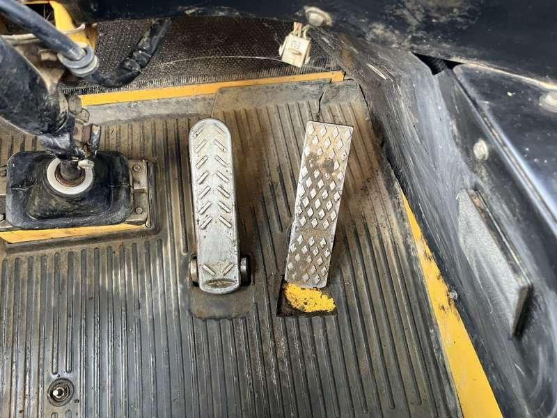 Knickgelenkter Dumper Volvo A35 6X6: das Bild 40