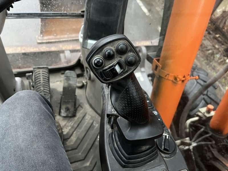 Mobilbagger Volvo EW140D: das Bild 38