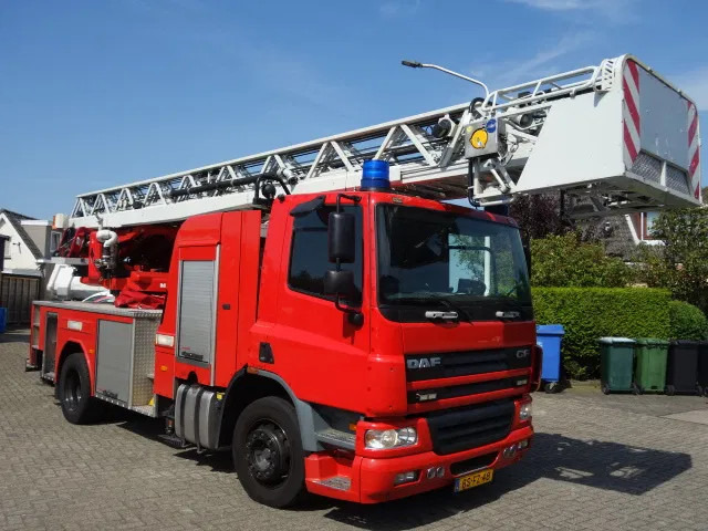 DAF CF 75.310 magirius 30 meter - LKW: das Bild 3 DAF CF 75.310 magirius 30 meter - LKW: das Bild 3