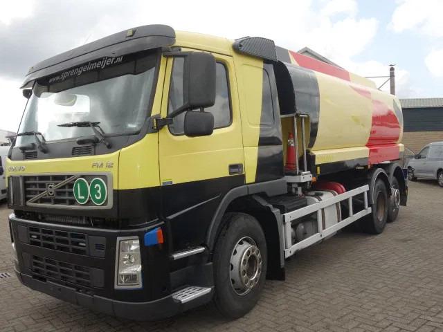 Volvo FM 12 18500liter tank,AIRCO,MANUAL GEARBOX - Tankwagen: das Bild 1 Volvo FM 12 18500liter tank,AIRCO,MANUAL GEARBOX - Tankwagen: das Bild 1