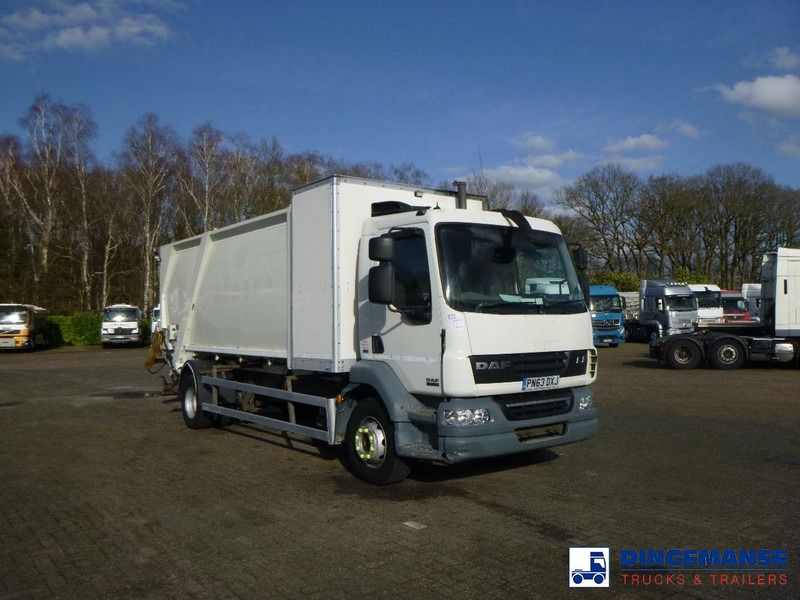 DAF LF 55.220 4X2 RHD Farid refuse truck - Müllwagen: das Bild 2 DAF LF 55.220 4X2 RHD Farid refuse truck - Müllwagen: das Bild 2