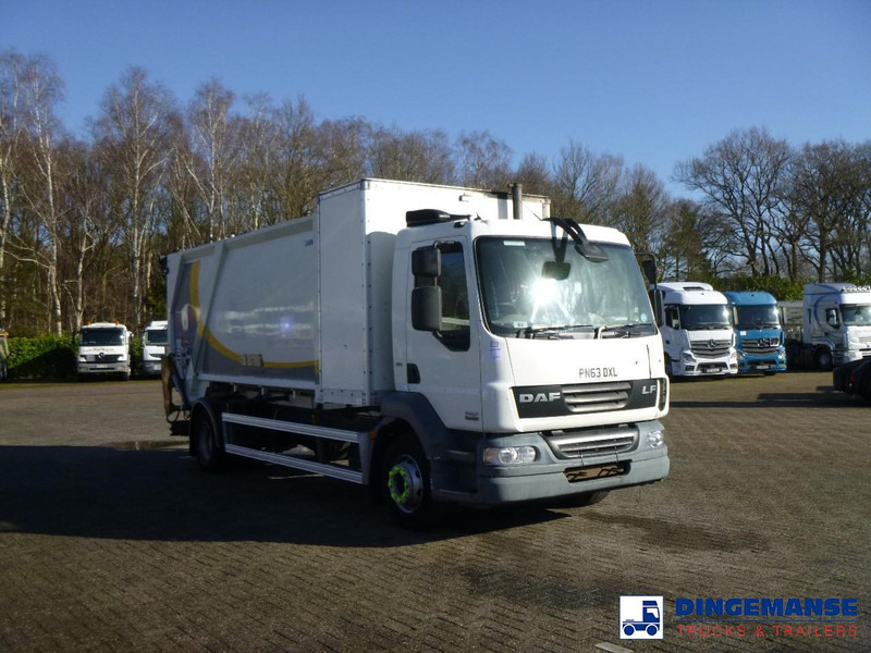 DAF LF 55.220 4X2 RHD Farid refuse truck - Müllwagen: das Bild 2 DAF LF 55.220 4X2 RHD Farid refuse truck - Müllwagen: das Bild 2