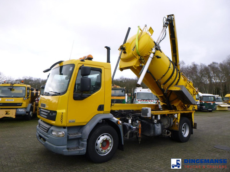 DAF LF 55.220 4X2 Whale vacuum tank 8.1 m3 - Saug-/ Spülfahrzeug: das Bild 1 DAF LF 55.220 4X2 Whale vacuum tank 8.1 m3 - Saug-/ Spülfahrzeug: das Bild 1