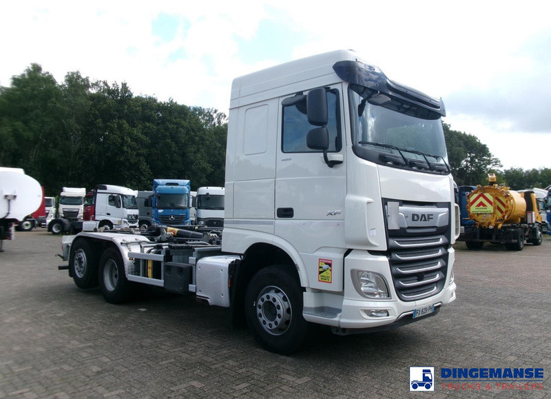 DAF XF 480 FAN 6x2 Hyva container hook 20 t - Abrollkipper: das Bild 2 DAF XF 480 FAN 6x2 Hyva container hook 20 t - Abrollkipper: das Bild 2