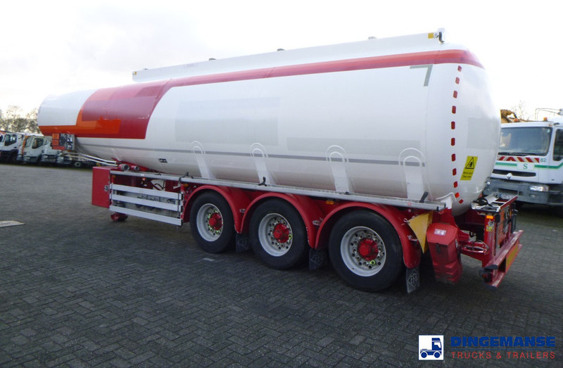 Feldbinder Jet fuel tank 40 m3 / 1 comp + pump - Tankanhänger: das Bild 3 Feldbinder Jet fuel tank 40 m3 / 1 comp + pump - Tankanhänger: das Bild 3