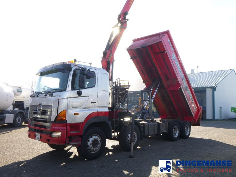 Hino FY1EUKA 8x4 tipper RHD + Palfinger E120L + grapple - Autokran: das Bild 1 Hino FY1EUKA 8x4 tipper RHD + Palfinger E120L + grapple - Autokran: das Bild 1