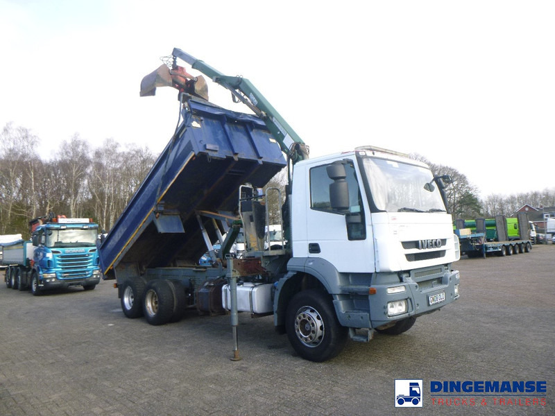 Iveco AD260T33 6X4 RHD tipper + HMF crane - Autokran: das Bild 2 Iveco AD260T33 6X4 RHD tipper + HMF crane - Autokran: das Bild 2