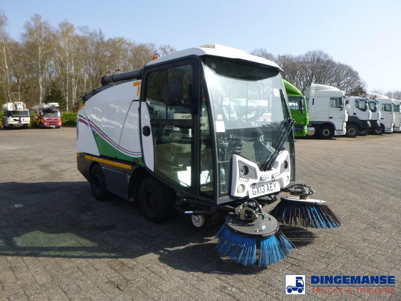 Johnston C202 compact street sweeper - Kehrmaschine: das Bild 2 Johnston C202 compact street sweeper - Kehrmaschine: das Bild 2