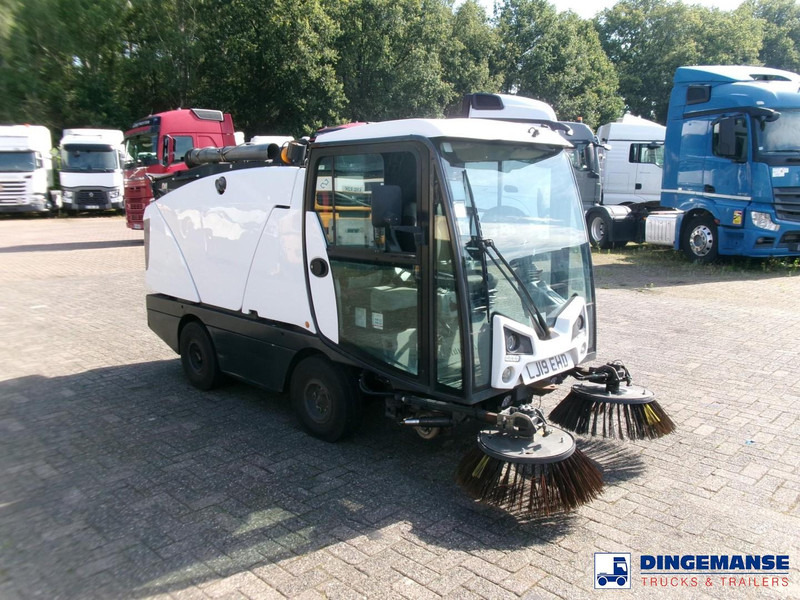 Johnston C202 compact street sweeper - Kehrmaschine: das Bild 2 Johnston C202 compact street sweeper - Kehrmaschine: das Bild 2