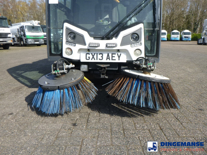 Johnston C202 compact street sweeper - Kehrmaschine: das Bild 5 Johnston C202 compact street sweeper - Kehrmaschine: das Bild 5