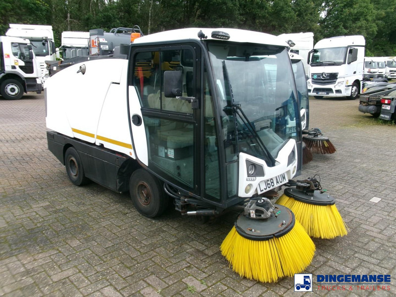 Johnston C202 compact street sweeper - Kehrmaschine: das Bild 2 Johnston C202 compact street sweeper - Kehrmaschine: das Bild 2