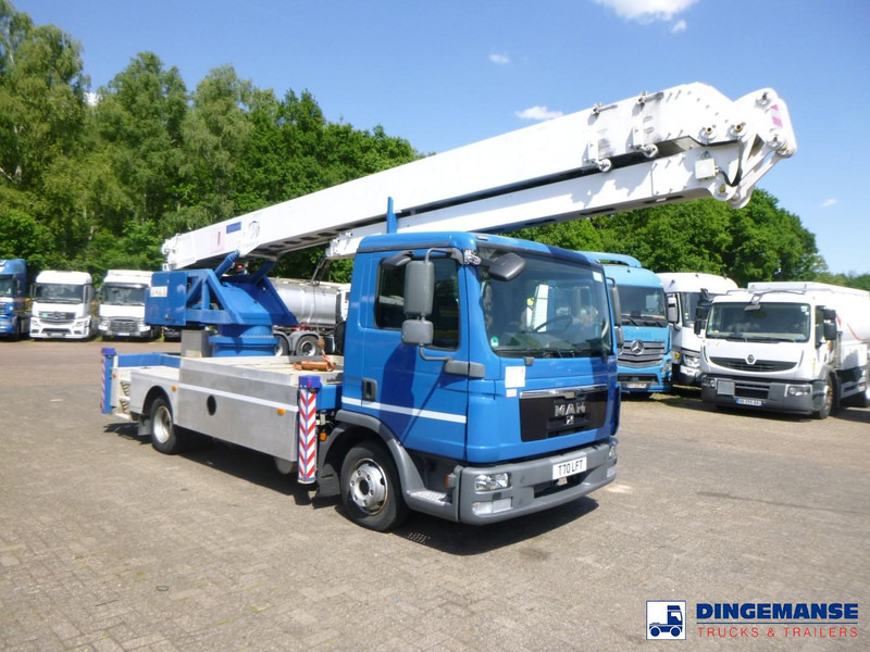 MAN TGL 7.180 4x2 + Klaas K25-30 crane - Autokran: das Bild 2 MAN TGL 7.180 4x2 + Klaas K25-30 crane - Autokran: das Bild 2