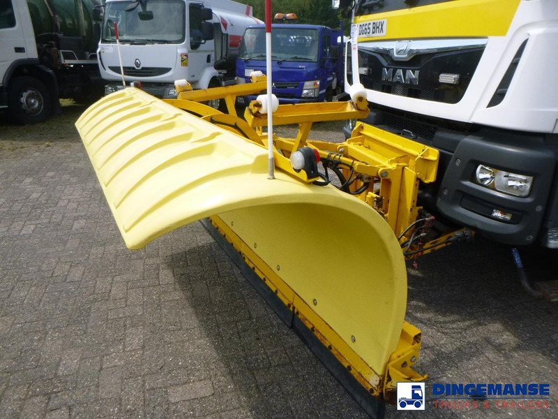 MAN TGM 18.290 4X4 RHD gritter / snow plough - Schneeräumfahrzeug: das Bild 5 MAN TGM 18.290 4X4 RHD gritter / snow plough - Schneeräumfahrzeug: das Bild 5
