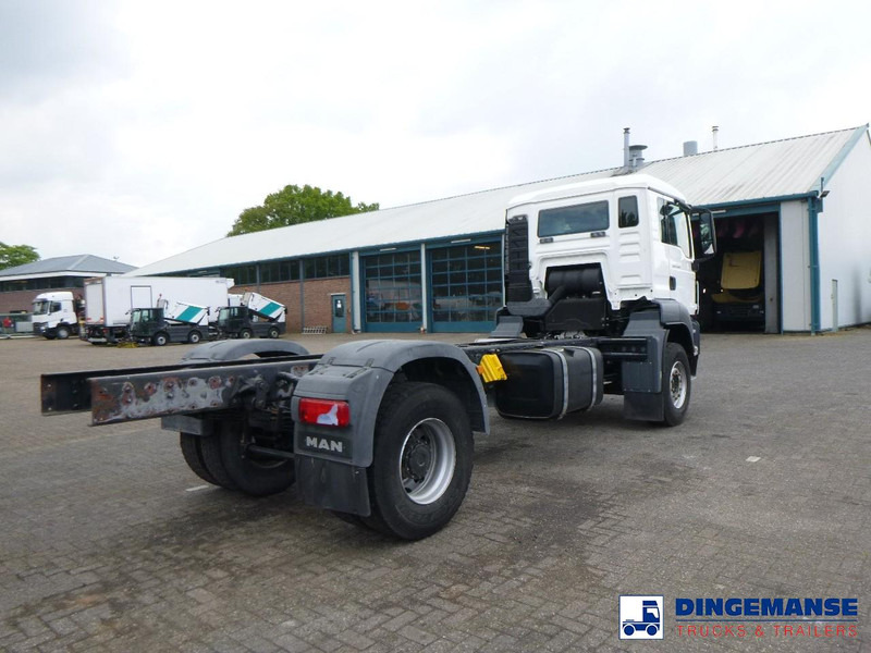 MAN TGS 19.360 4X2 BBS manual Euro 2 chassis + PTO - Fahrgestell LKW: das Bild 3 MAN TGS 19.360 4X2 BBS manual Euro 2 chassis + PTO - Fahrgestell LKW: das Bild 3