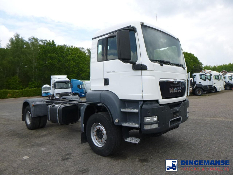 MAN TGS 19.360 4X2 BBS manual Euro 2 chassis + PTO - Fahrgestell LKW: das Bild 2 MAN TGS 19.360 4X2 BBS manual Euro 2 chassis + PTO - Fahrgestell LKW: das Bild 2