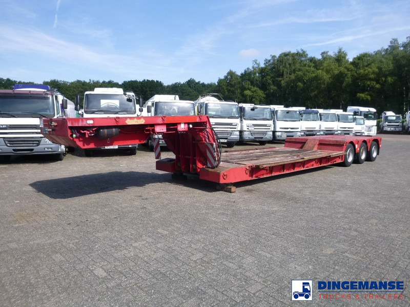 Nooteboom 3-axle lowbed trailer OSDAZ-56 - Tieflader Auflieger: das Bild 3 Nooteboom 3-axle lowbed trailer OSDAZ-56 - Tieflader Auflieger: das Bild 3