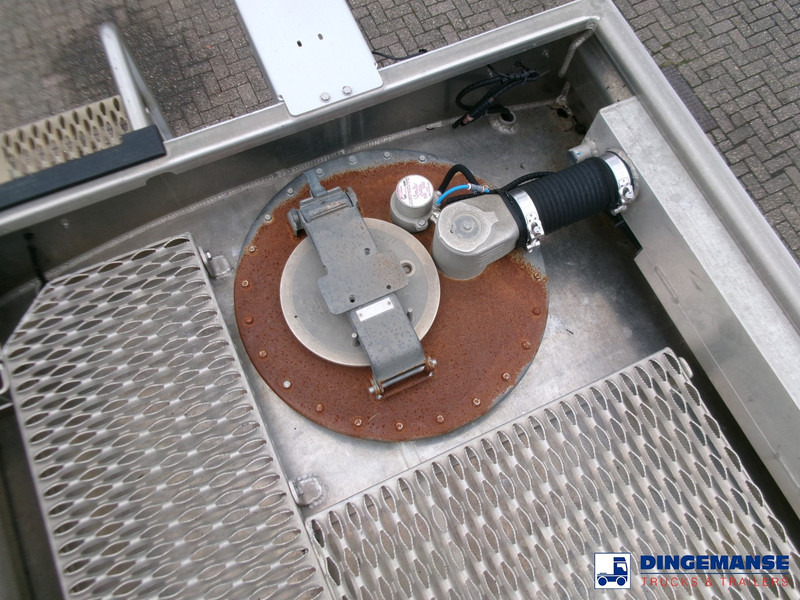 Tankwagen Renault Premium 270 4x2 fuel tank 13.8 m3 / 4 comp: das Bild 11