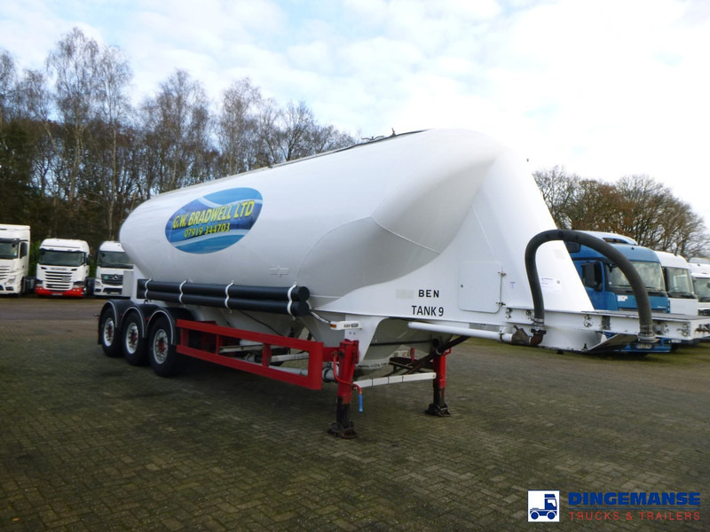 SPITZER Powder tank alu 40 m3 / 1 comp - Tankauflieger: das Bild 2 SPITZER Powder tank alu 40 m3 / 1 comp - Tankauflieger: das Bild 2