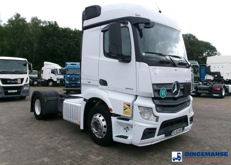 Mercedes-Benz Actros 1843 4x2 ADR Euro 6 + PTO - Sattelzugmaschine: das Bild 2 Mercedes-Benz Actros 1843 4x2 ADR Euro 6 + PTO - Sattelzugmaschine: das Bild 2