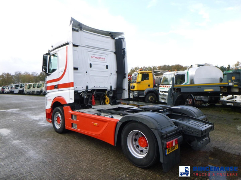 Mercedes-Benz Actros 1945 4x2 Euro 6 - Sattelzugmaschine: das Bild 3 Mercedes-Benz Actros 1945 4x2 Euro 6 - Sattelzugmaschine: das Bild 3