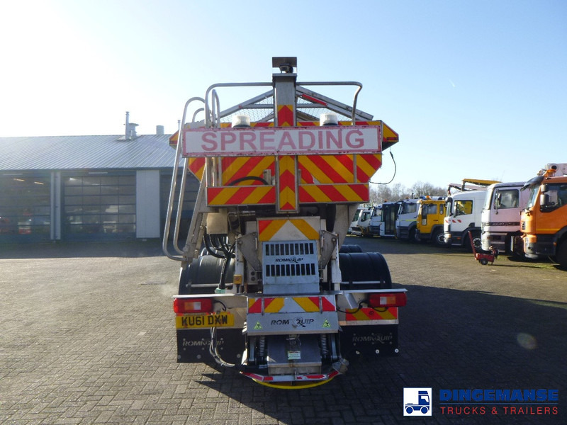 Volvo FE 340 6x4 RHD salt spreader / gritter - Schneeräumfahrzeug: das Bild 5 Volvo FE 340 6x4 RHD salt spreader / gritter - Schneeräumfahrzeug: das Bild 5