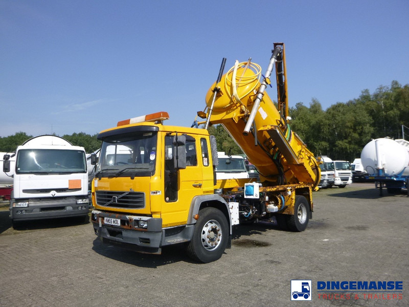 Volvo FL6 4x2 RHD Whale vacuum tank 8 m3 - Saug-/ Spülfahrzeug: das Bild 1 Volvo FL6 4x2 RHD Whale vacuum tank 8 m3 - Saug-/ Spülfahrzeug: das Bild 1