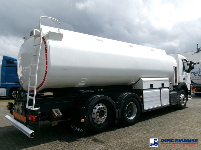 Volvo FM 380 6X2 fuel tank 20.6 m3 / 4 comp - Tankwagen: das Bild 3 Volvo FM 380 6X2 fuel tank 20.6 m3 / 4 comp - Tankwagen: das Bild 3