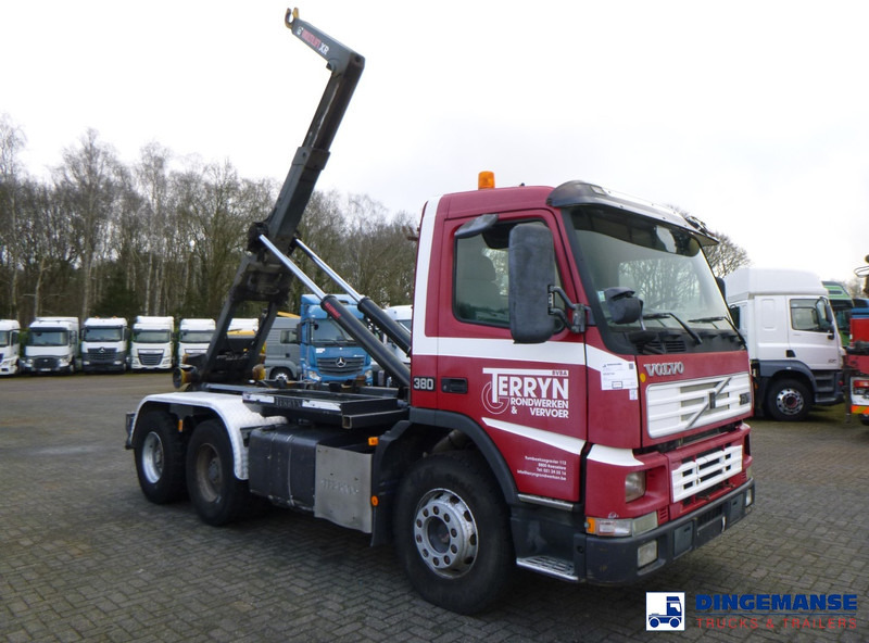 Volvo FM12 380 6x4 Euro 2 Hiab Multilift container hook 21 t - Abrollkipper: das Bild 2 Volvo FM12 380 6x4 Euro 2 Hiab Multilift container hook 21 t - Abrollkipper: das Bild 2
