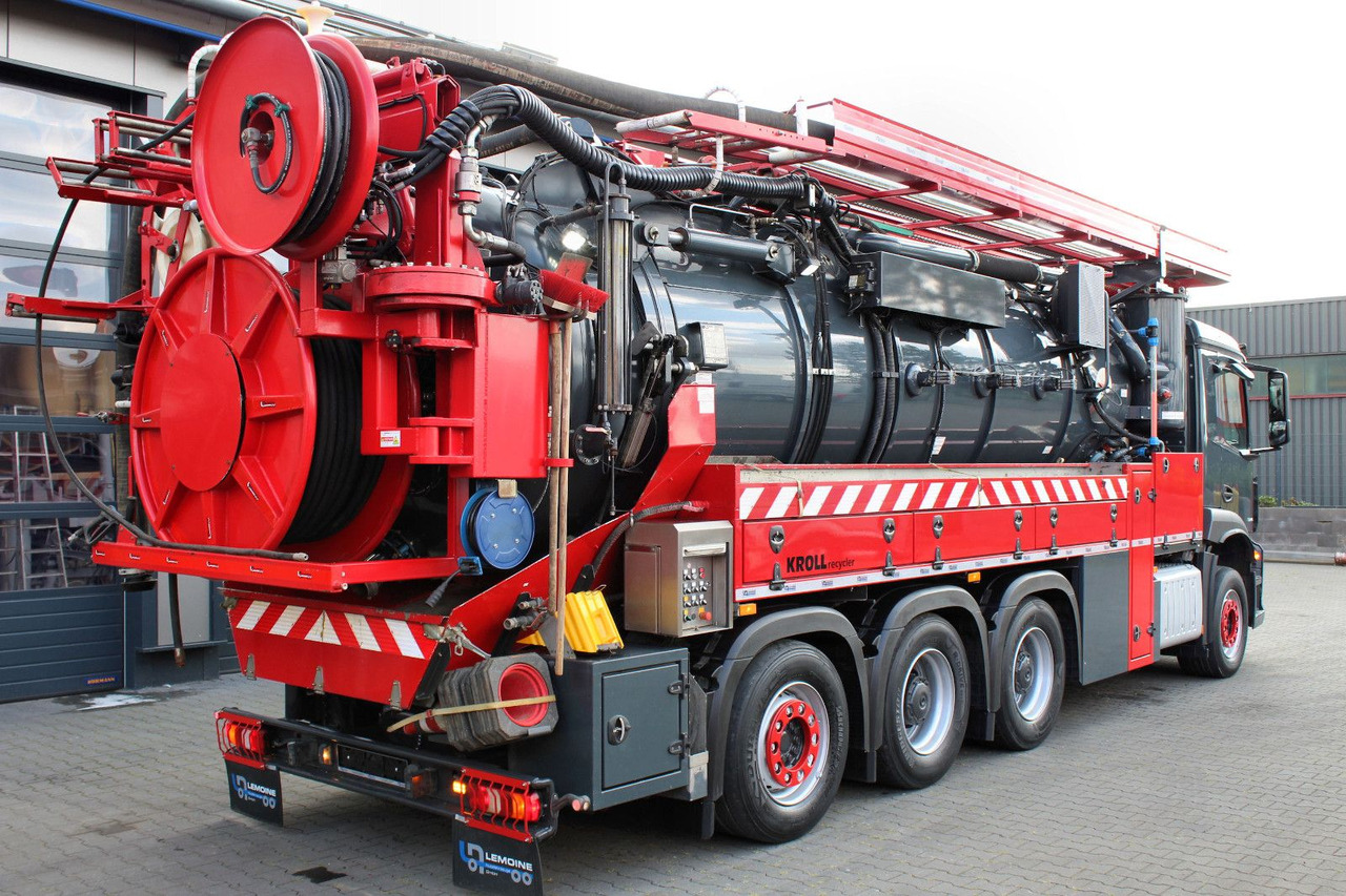 Mercedes-Benz AROCS 3246 8x4 Kroll 16m³ WRG Winterheizung -15C - Saug-/ Spülfahrzeug: das Bild 4 Mercedes-Benz AROCS 3246 8x4 Kroll 16m³ WRG Winterheizung -15C - Saug-/ Spülfahrzeug: das Bild 4