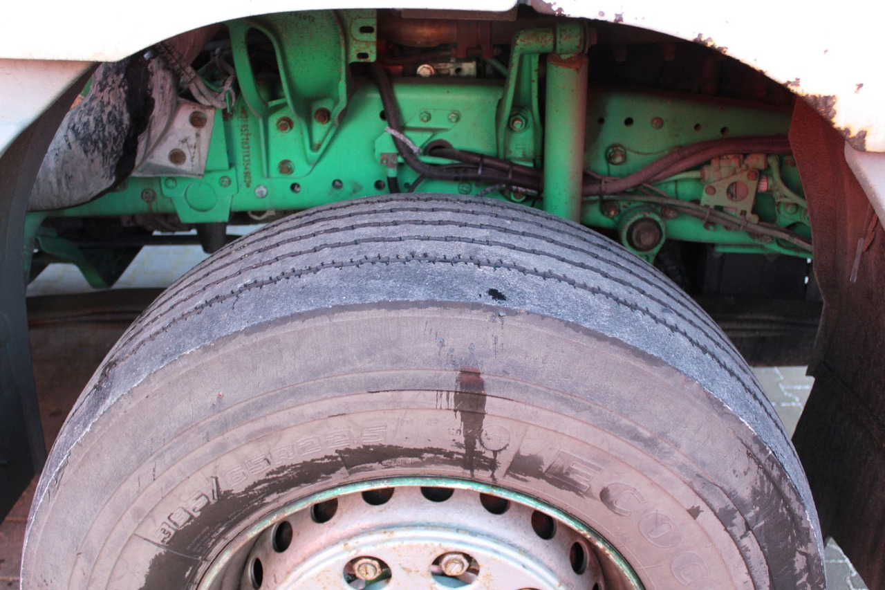 Saug-/ Spülfahrzeug Mercedes-Benz Actros 3335 6x4 Kroll 13m³ HD-Kombi ADR/GGVS V2A: das Bild 12