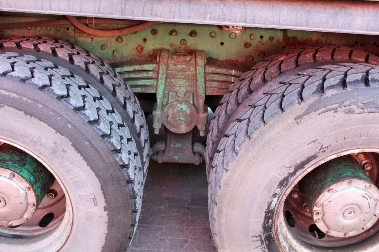 Saug-/ Spülfahrzeug Mercedes-Benz Actros 3335 6x4 Kroll 13m³ HD-Kombi ADR/GGVS V2A: das Bild 11