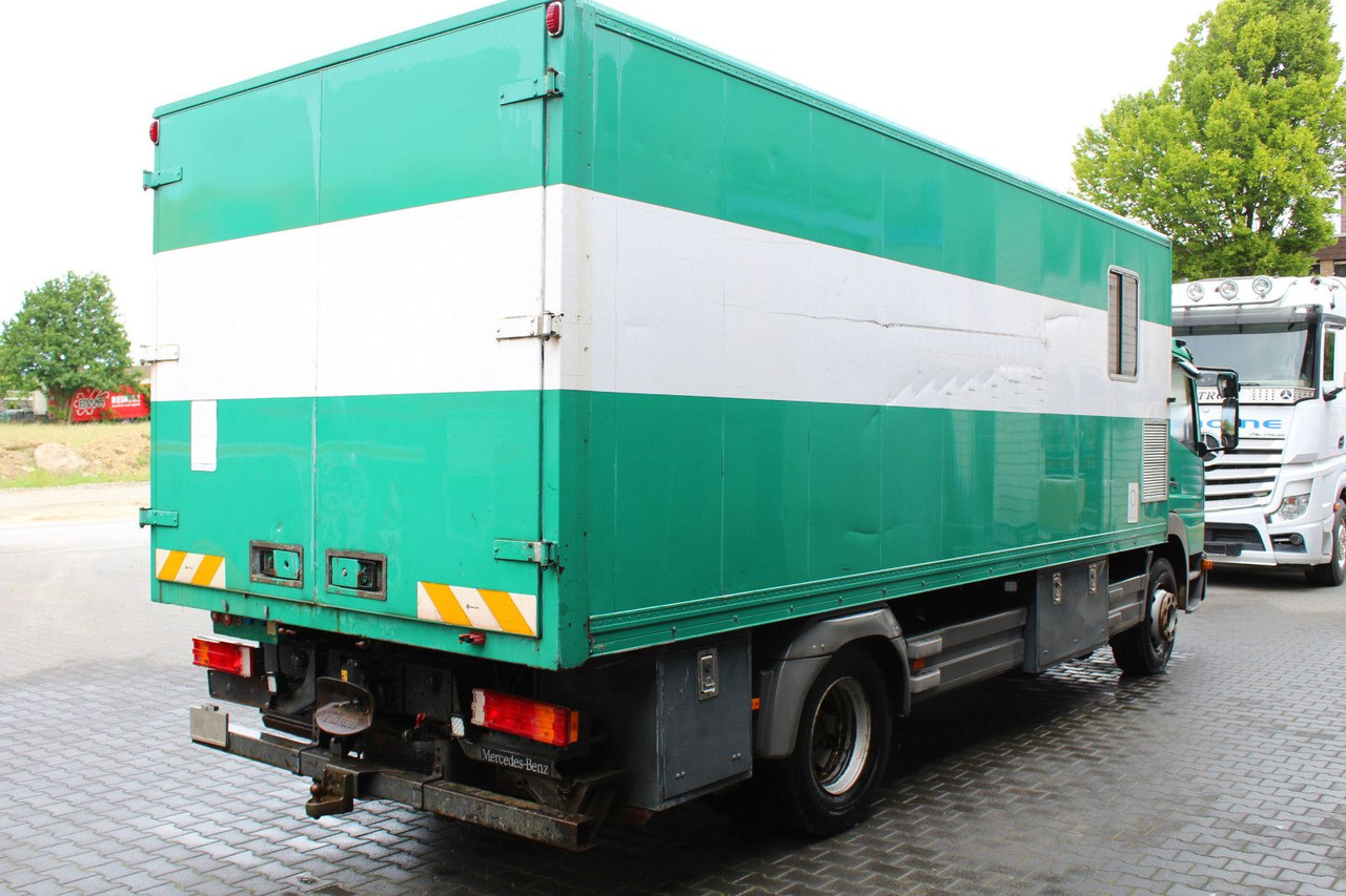Mercedes-Benz Atego 1523 4x2 Koffer +AHK kein 1517 1518 1528 - Koffer LKW: das Bild 4 Mercedes-Benz Atego 1523 4x2 Koffer +AHK kein 1517 1518 1528 - Koffer LKW: das Bild 4