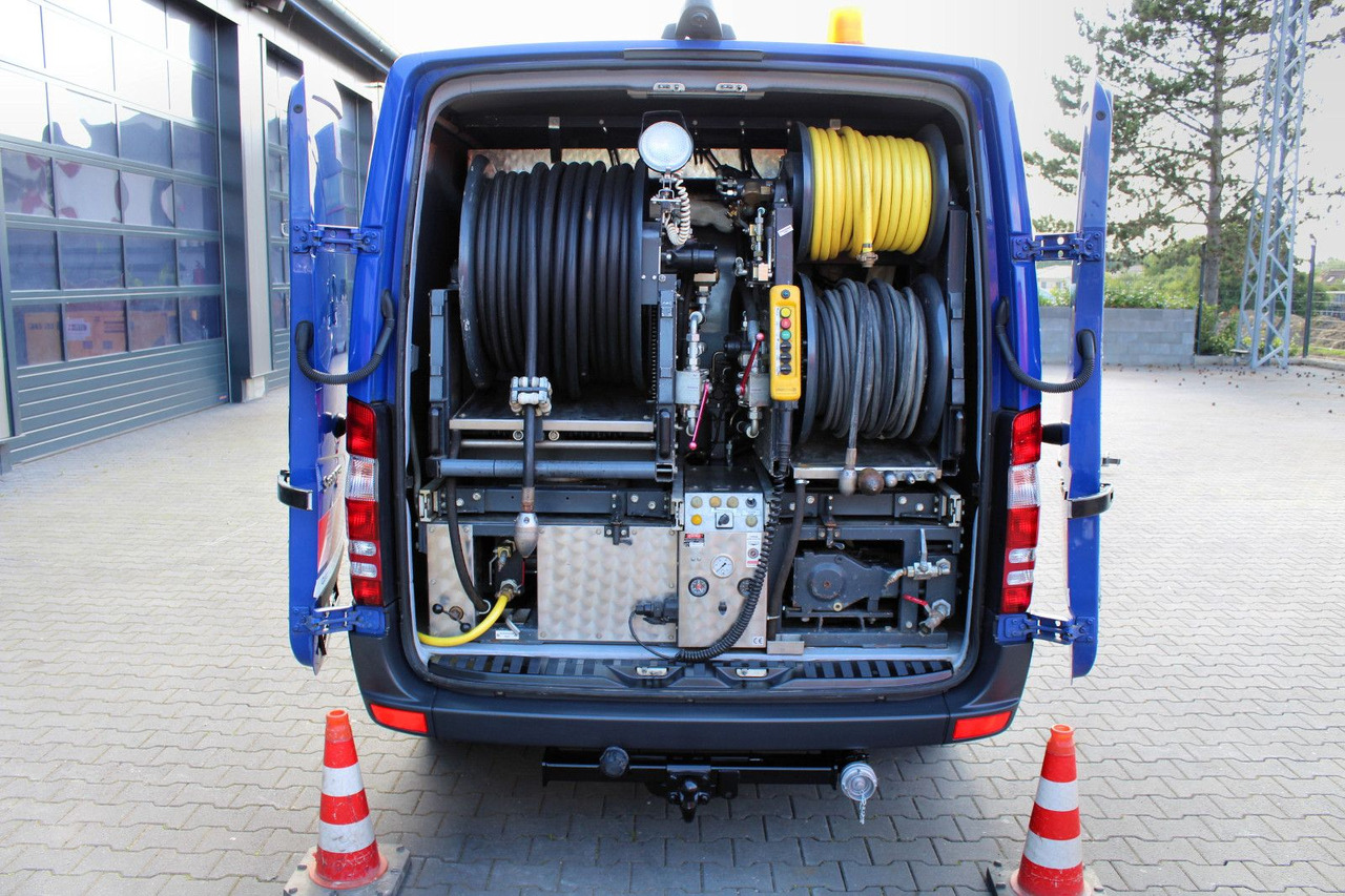 Mercedes-Benz Sprinter 516 CDI +Leistikow 1,4m³ HD-Spüler 2xHD - Saug-/ Spülfahrzeug: das Bild 1 Mercedes-Benz Sprinter 516 CDI +Leistikow 1,4m³ HD-Spüler 2xHD - Saug-/ Spülfahrzeug: das Bild 1