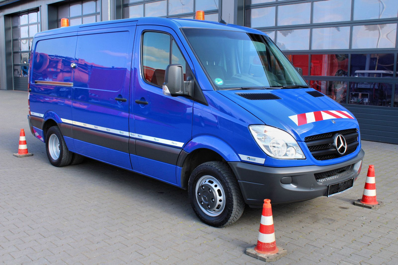 Mercedes-Benz Sprinter 516 CDI +Leistikow 1,4m³ HD-Spüler 2xHD - Saug-/ Spülfahrzeug: das Bild 2 Mercedes-Benz Sprinter 516 CDI +Leistikow 1,4m³ HD-Spüler 2xHD - Saug-/ Spülfahrzeug: das Bild 2