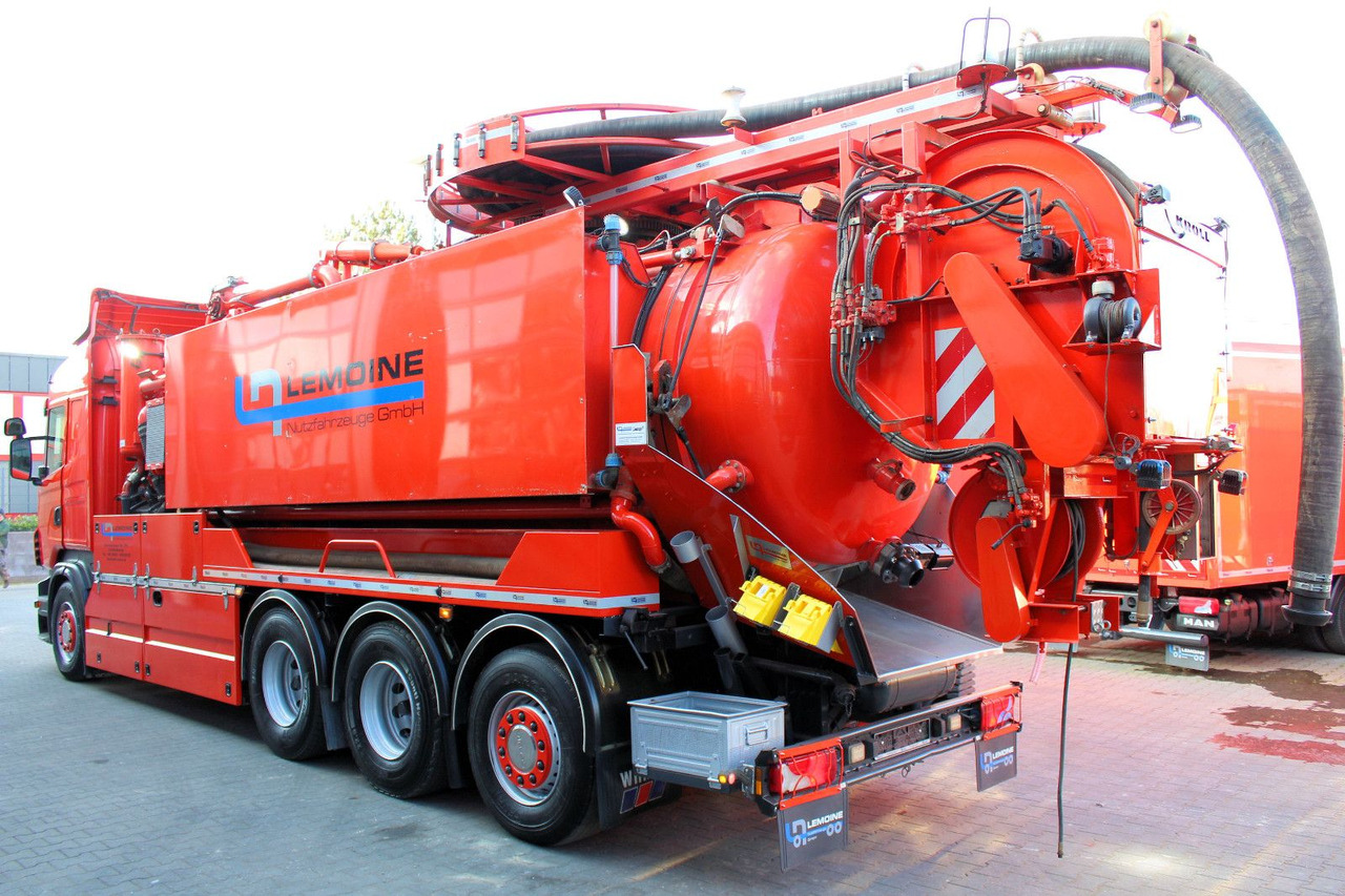 Scania R560 V8 8x4 Kroll 20m³ WRG 2x HD-Pumpe 620 Liter - Saug-/ Spülfahrzeug: das Bild 5 Scania R560 V8 8x4 Kroll 20m³ WRG 2x HD-Pumpe 620 Liter - Saug-/ Spülfahrzeug: das Bild 5