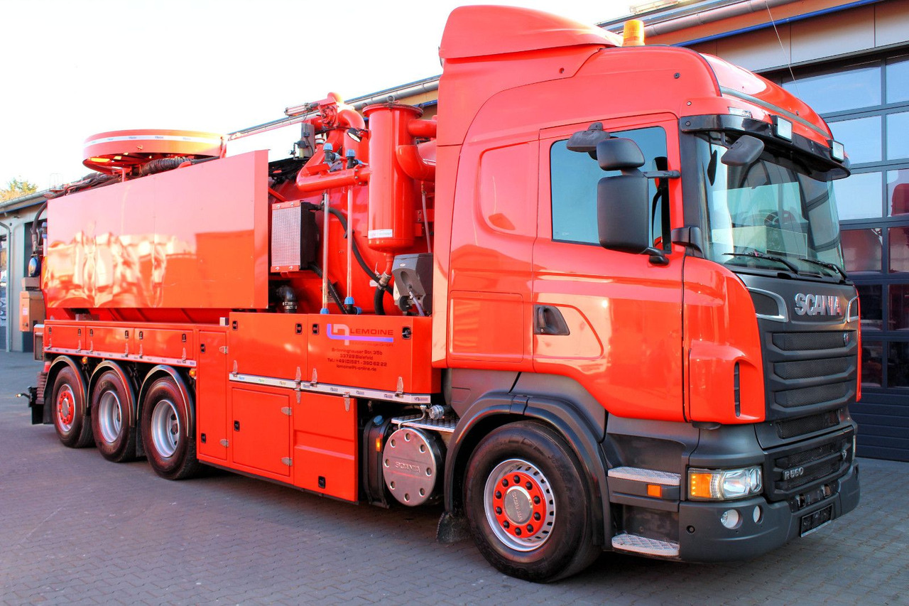 Scania R560 V8 8x4 Kroll 20m³ WRG 2x HD-Pumpe 620 Liter - Saug-/ Spülfahrzeug: das Bild 2 Scania R560 V8 8x4 Kroll 20m³ WRG 2x HD-Pumpe 620 Liter - Saug-/ Spülfahrzeug: das Bild 2