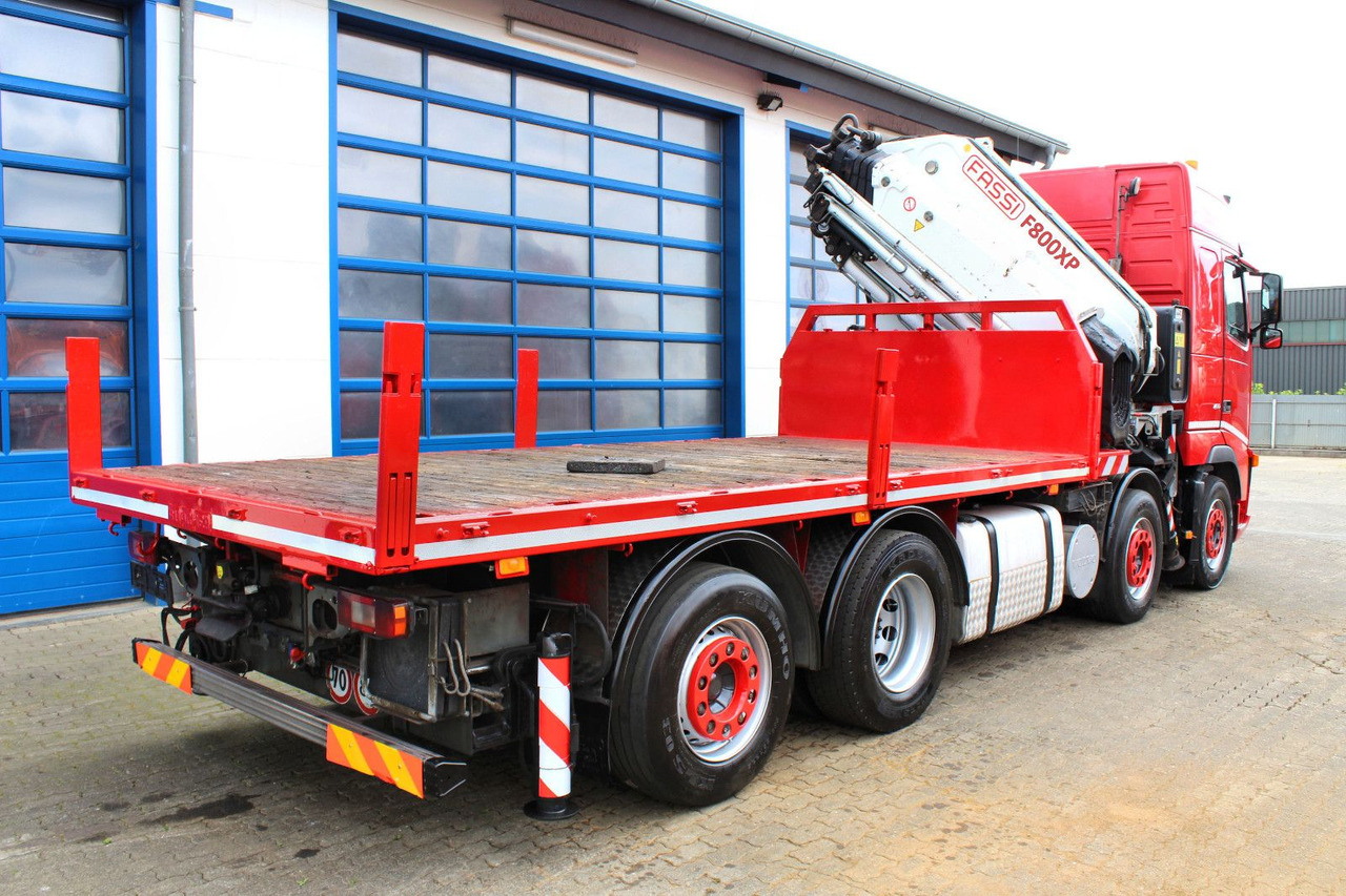 Volvo 480 8x2 Pritsche + FASSI F800XP Kran 6x - Pritsche LKW, Autokran: das Bild 2 Volvo 480 8x2 Pritsche + FASSI F800XP Kran 6x - Pritsche LKW, Autokran: das Bild 2