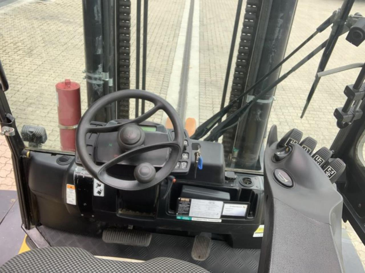 Hyster H8.0FT-6 - Dieselstapler: das Bild 4 Hyster H8.0FT-6 - Dieselstapler: das Bild 4