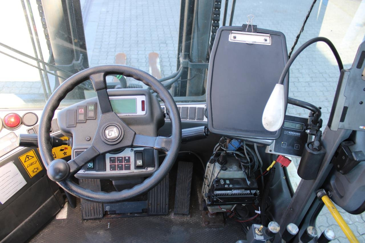 Kalmar DCE80-6 - Dieselstapler: das Bild 4 Kalmar DCE80-6 - Dieselstapler: das Bild 4